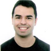 ¡Hola! Soy un ingeniero mecánico sin experiencia como profesor, pero sí como hermano mayor, dispuesto a ayudarte.